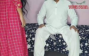 Everbest indian wife fucked by father in law with clear hindi voice