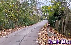 18yo Teen outdoor Pissing from huge Pussy