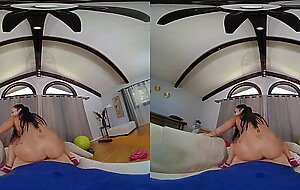 Fit Asian Teen Morgan Lee Raises Your Heart Rate