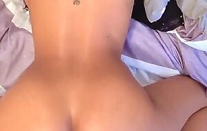 Omg I'm about to Cum inside youu!!