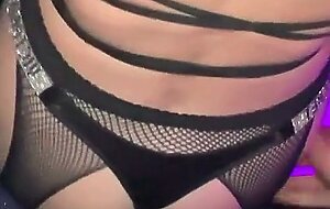 Pick Up took off a slut in a Night Club and then fucked at home