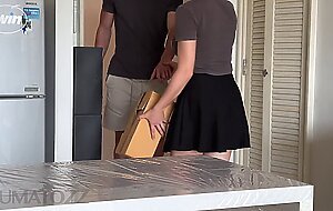 Girl Cheated on her boyfriend to pay a Courier