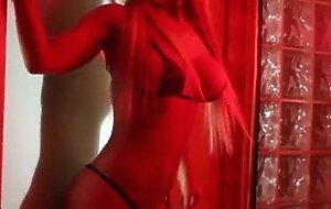 Behind the scenes with Alix and Cherie