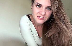 stepmother can't hold cum and ask to suck her massive dick on tennis