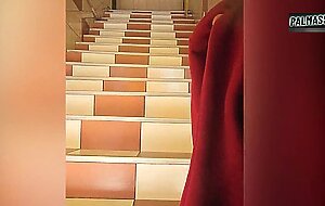 Sex for real money: big-ass single mom is approached on the street while walking home and agrees to