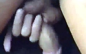 Amateurish japanese guy masturbates at the outdoors