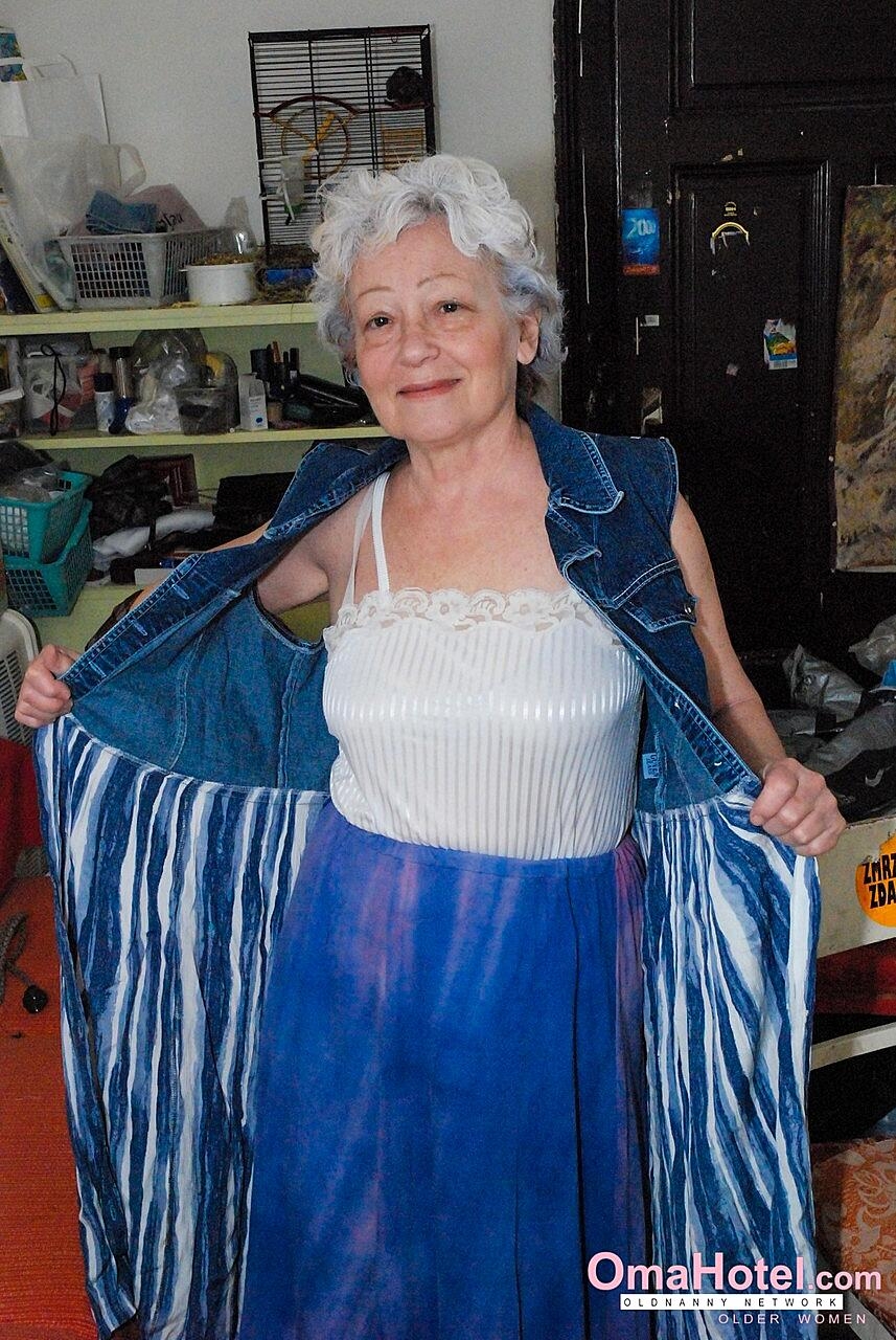 Cock-Craving Granny Agnes Pleasuring Her Hairy Pussy With A Dildo Granny, Hairy, Mature, Pussy, Thick