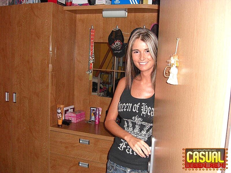 Skinny teen gets banged by her boyfriend in doggystyle position, Nessa Devil