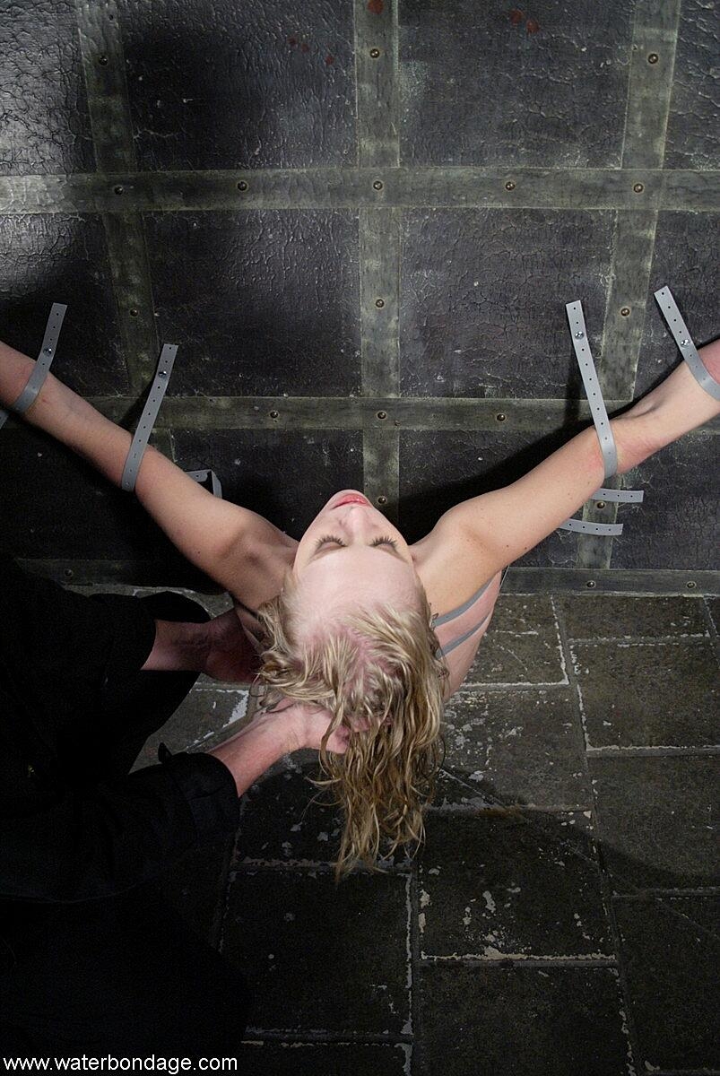 Water Bondage starring Sarah Jane Ceylon Sex Pics