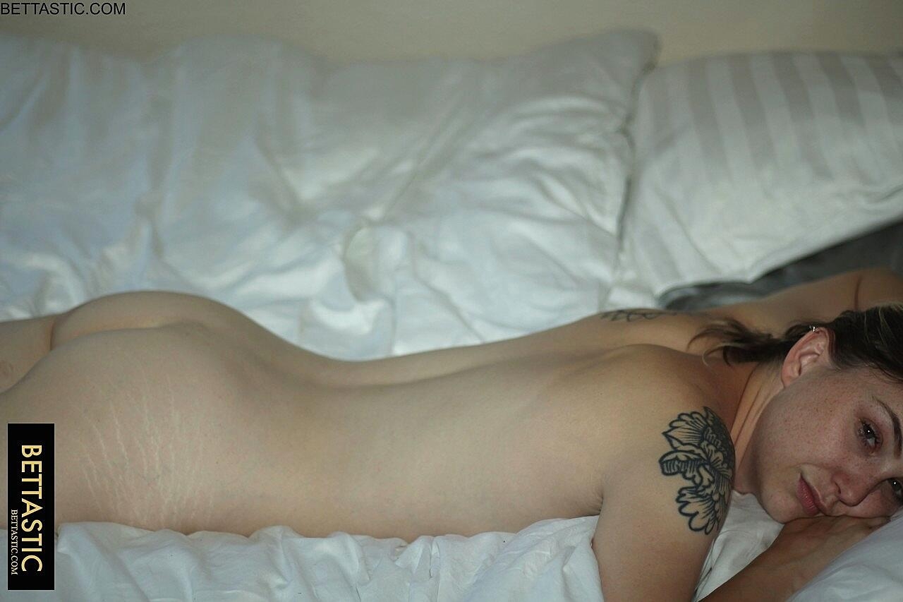 Bettastic Featuring Bettastic Hot Pictures Amateur, Clothed, Solo