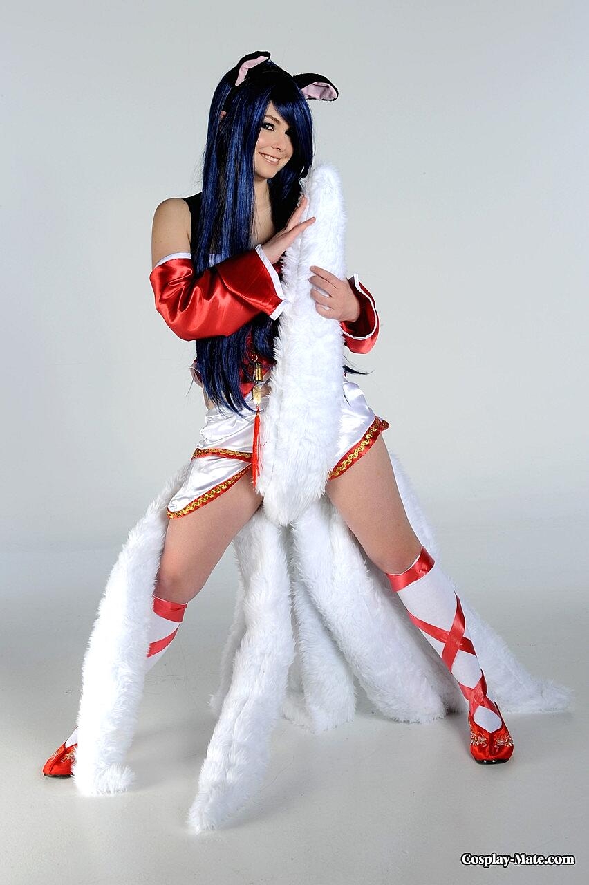 Hot girl Foxy finger her cunt while wearing a cosplay outfit
