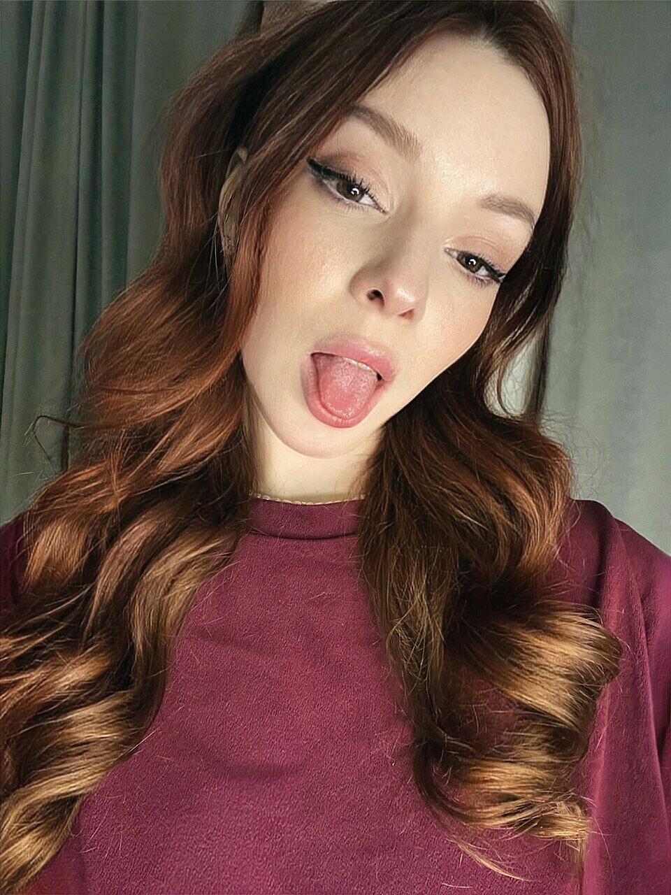 Sofia Foxy Vip Performed By Sofia Foxy Vip Hot Pictures Amateur, Pantyhose, Redhead, Sexy, Teen