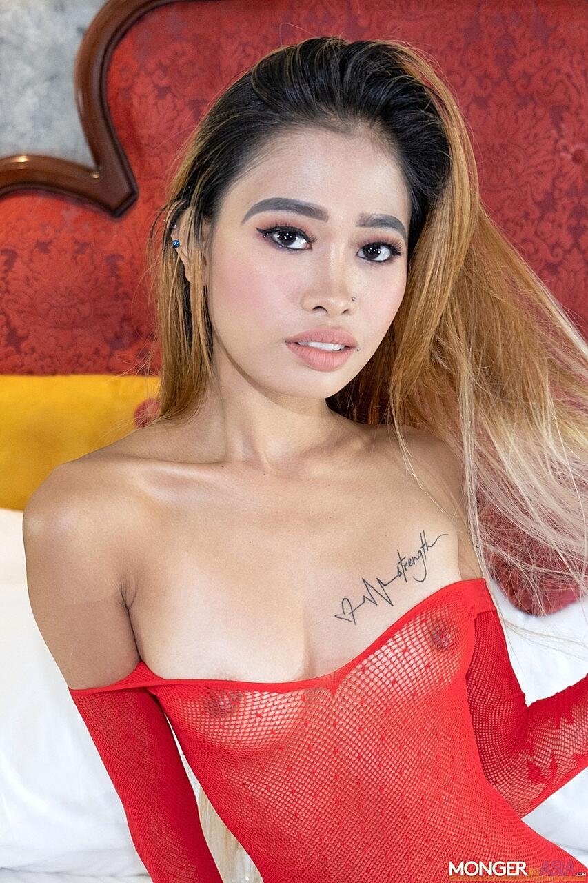 Cute Slender Filipina Babe Natasha Exposes Her Hot Twat And Titties In A Solo Amateur, Asian, Filipina, Pinay, Sexy