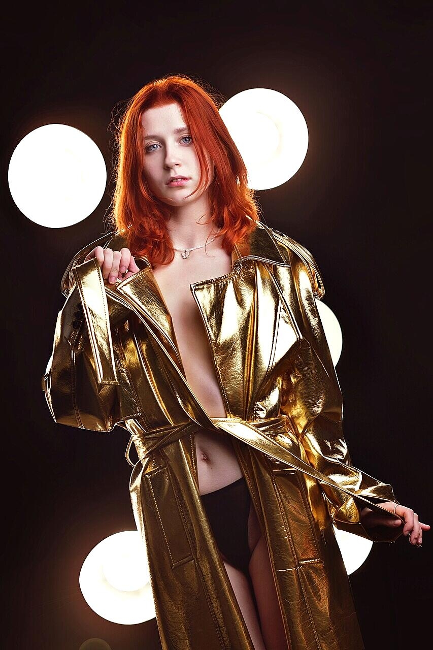Redheaded Solo Model Alice Seduce Goes Topless While Changing Her Outfits Amateur, Redhead, Skinny, Teen, White