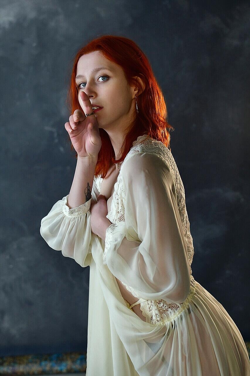 Redheaded Solo Model Alice Seduce Goes Topless While Changing Her Outfits Amateur, Redhead, Skinny, Teen, White