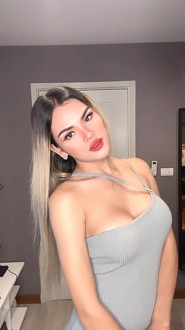 Hot Shemale Petite Trans Beauty Teases With Her Big Tits In A Sexy Compilation Ladyboy, Sexy-Shemale, Shemale, Teen-Shemale