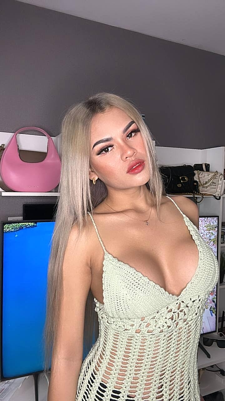 Hot Shemale Petite Trans Beauty Teases With Her Big Tits In A Sexy Compilation Ladyboy, Sexy-Shemale, Shemale, Teen-Shemale