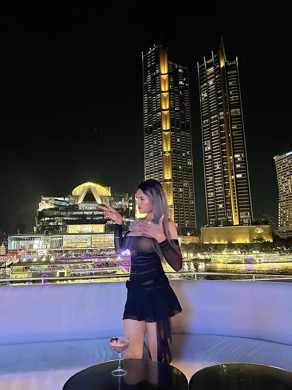 Hot Shemale Petite Trans Beauty Teases With Her Big Tits In A Sexy Compilation Ladyboy, Sexy-Shemale, Shemale, Teen-Shemale