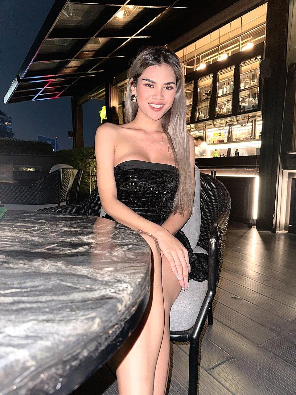 Hot Shemale Petite Trans Beauty Teases With Her Big Tits In A Sexy Compilation Ladyboy, Sexy-Shemale, Shemale, Teen-Shemale
